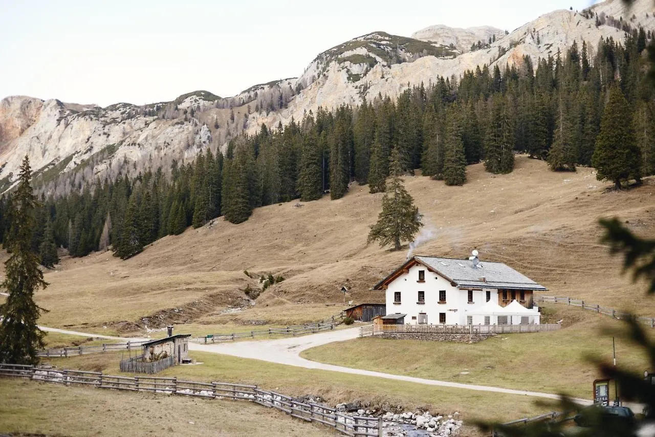 Lodge Villa Rifugio Malga Ra Stua à Cortina dʼAmpezzo