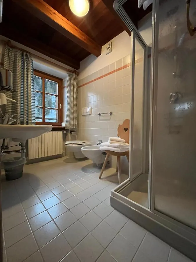 Villa Rifugio Malga Ra Stua à Cortina dʼAmpezzo Lodge