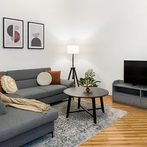 Wawelove Pilsudskiego - 3 Bedroom Apt. With Balcony And Free Parking! Appartement Krakau